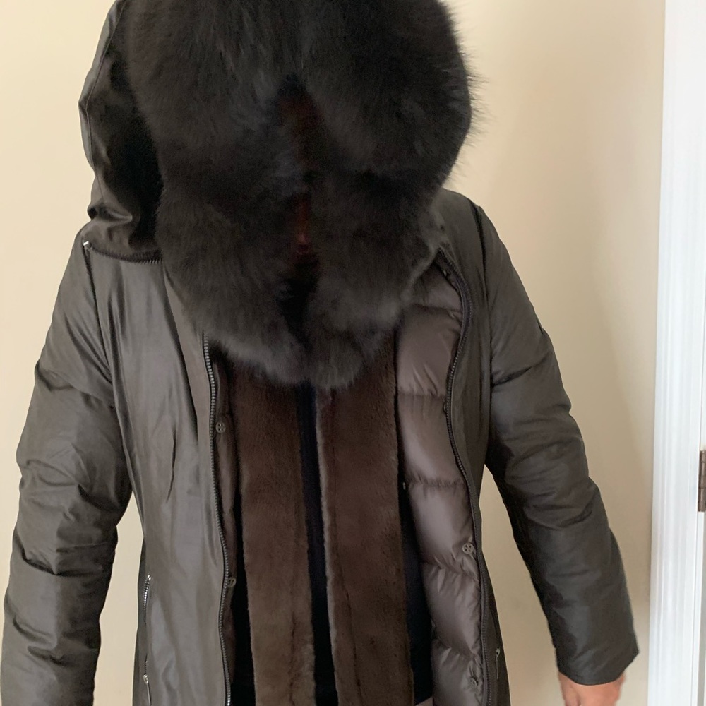 Coat with real fur trim